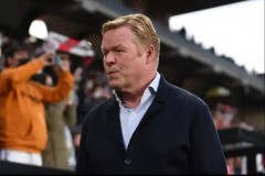 荷兰中卫卷疯了！曼联铁卫数据碾压仍落选，科曼：选谁都心疼